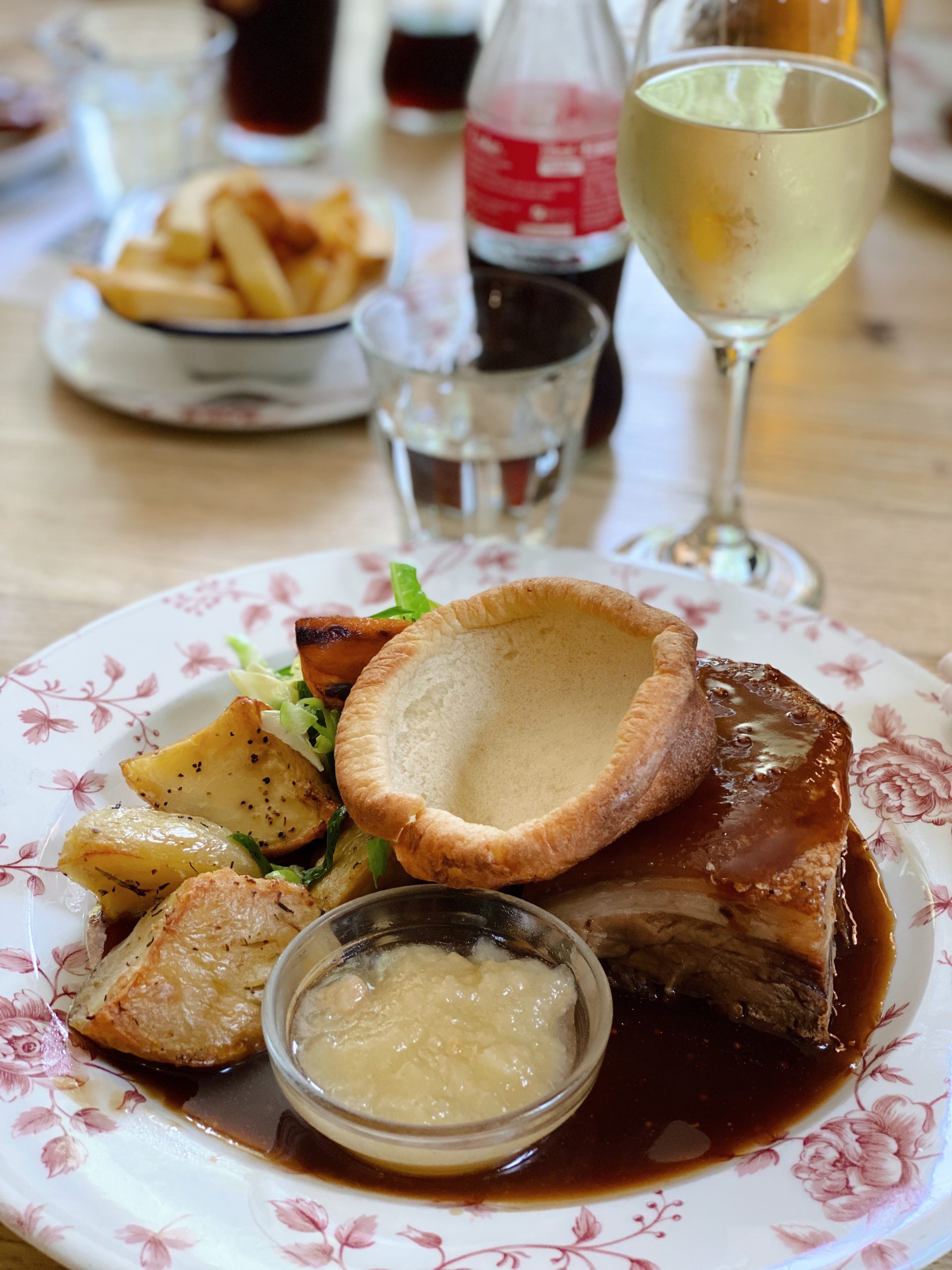 A Sunday Roast Worth Leaving the Sofa For